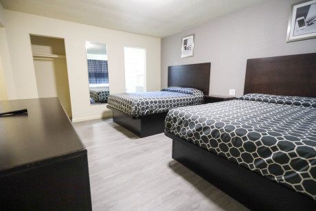 Two Double Beds - Non Smoking